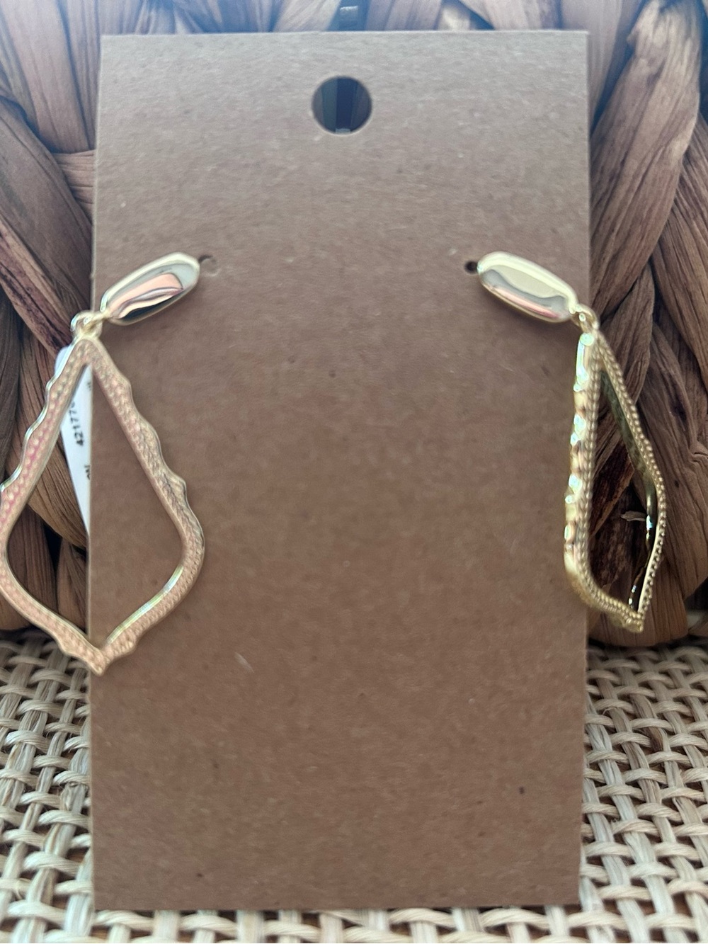 NWT Kendra Scott Medium Gold Tone Clip Dangle Earrings